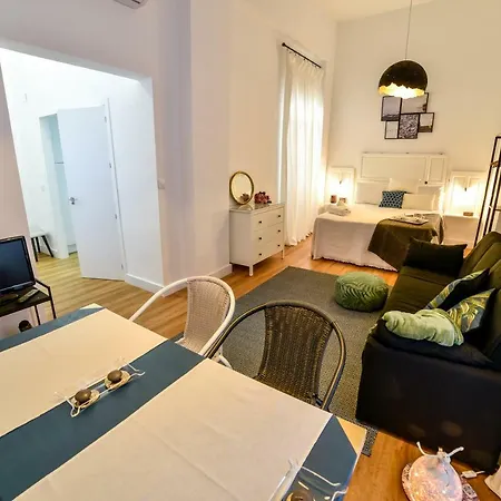 Apartament Alohamundi Alameda Sewilla Zewnętrze zdjęcie